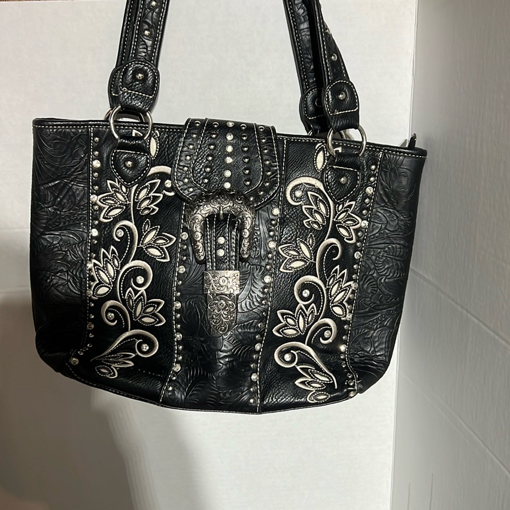 Montana carry conceal purse